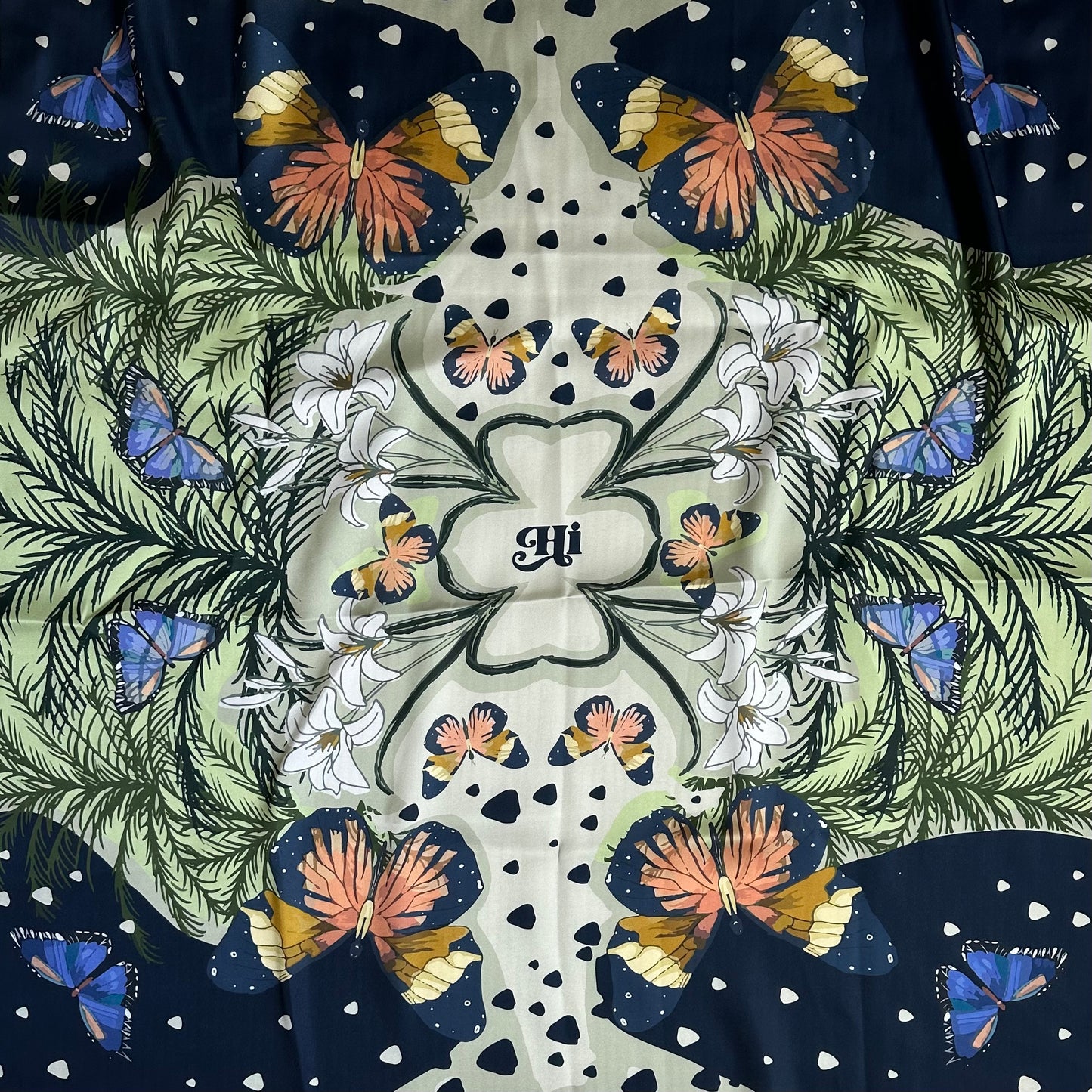 Foulard PAPILLON demi-soie