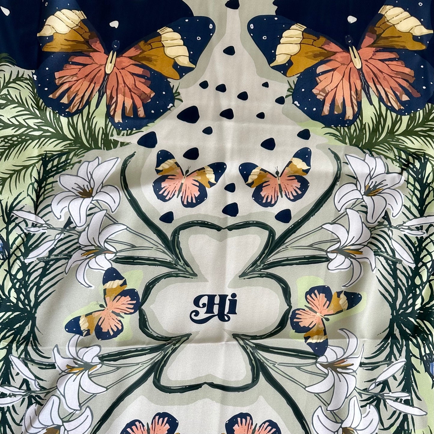 Foulard PAPILLON demi-soie