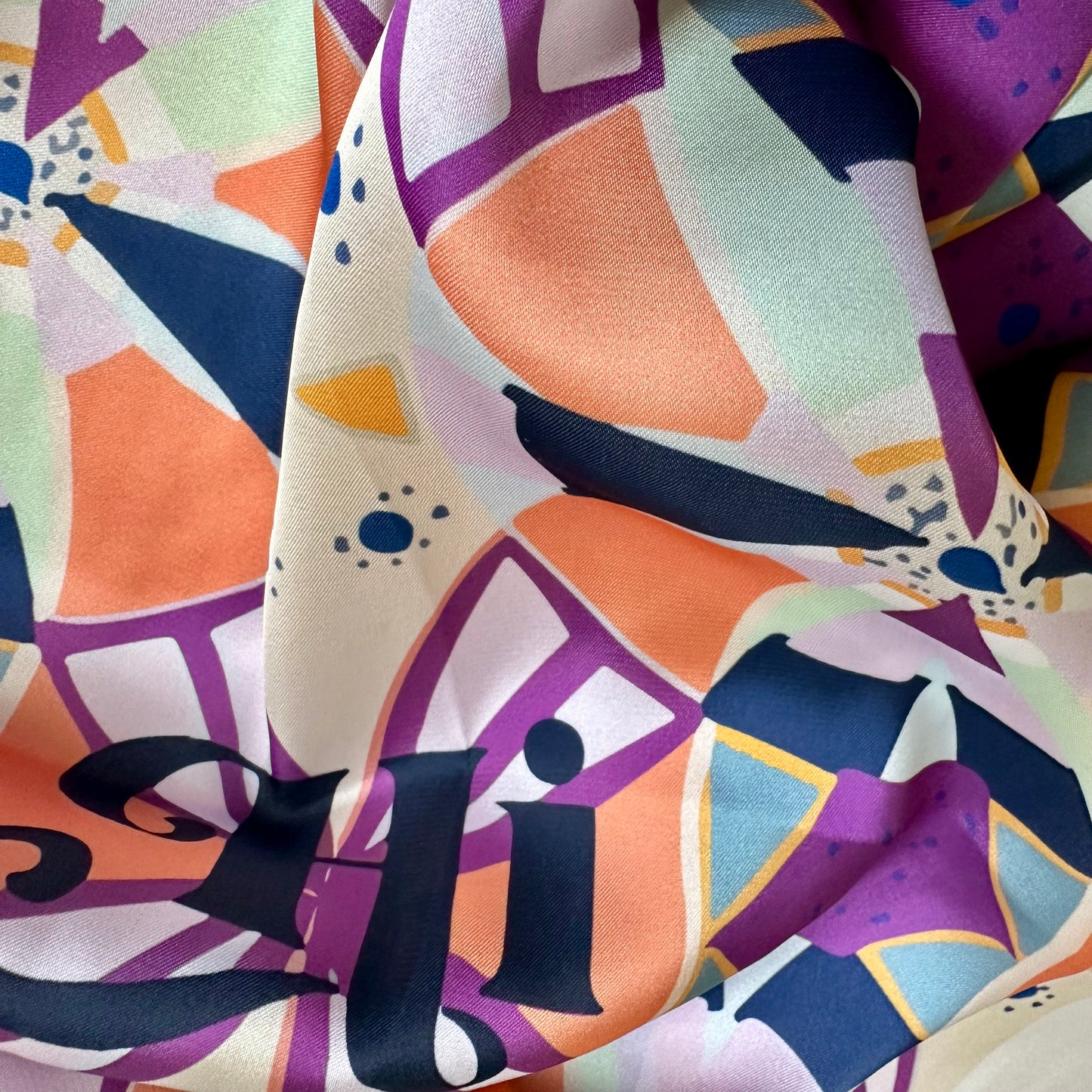 Foulard GEO demi-soie