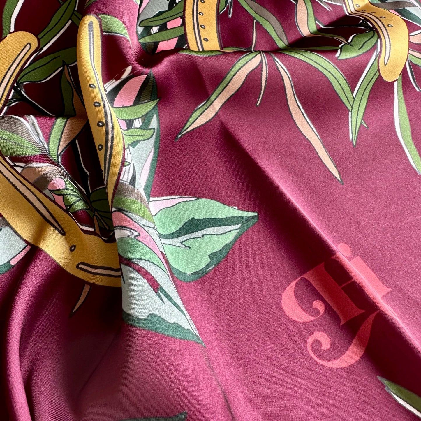 Foulard HERR B demi-soie